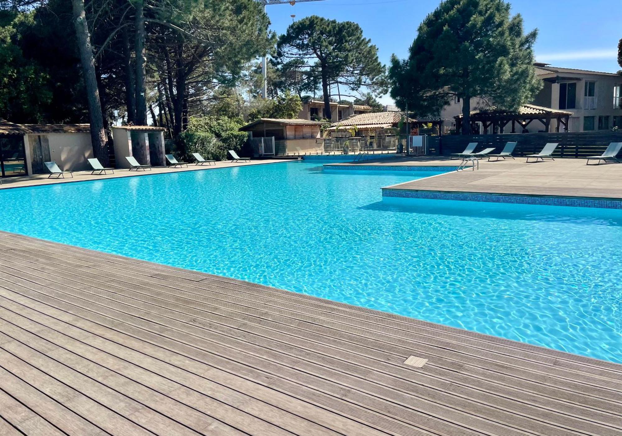Cala Rossa By Sarai, Apt T2 4 Personnes, Dans Residence Hoteliere Avec Piscine Lecci Kültér fotó